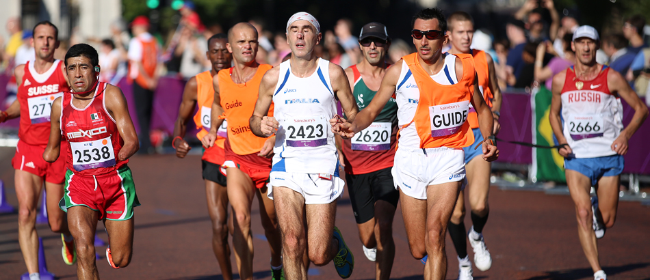 ロンドンパラリンピックフルマラソン競技の様子