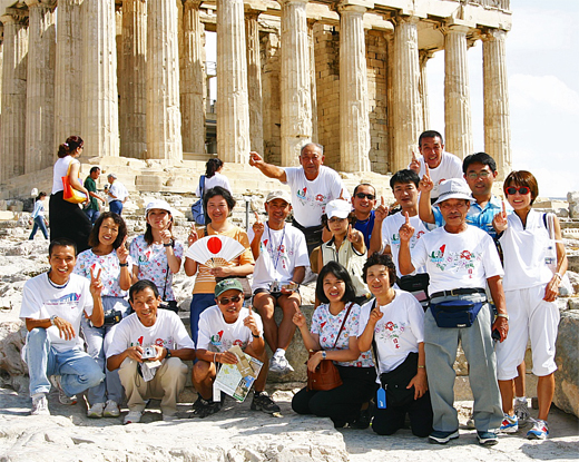 アテネ2004パラリンピック高橋選手応援ツアーの写真